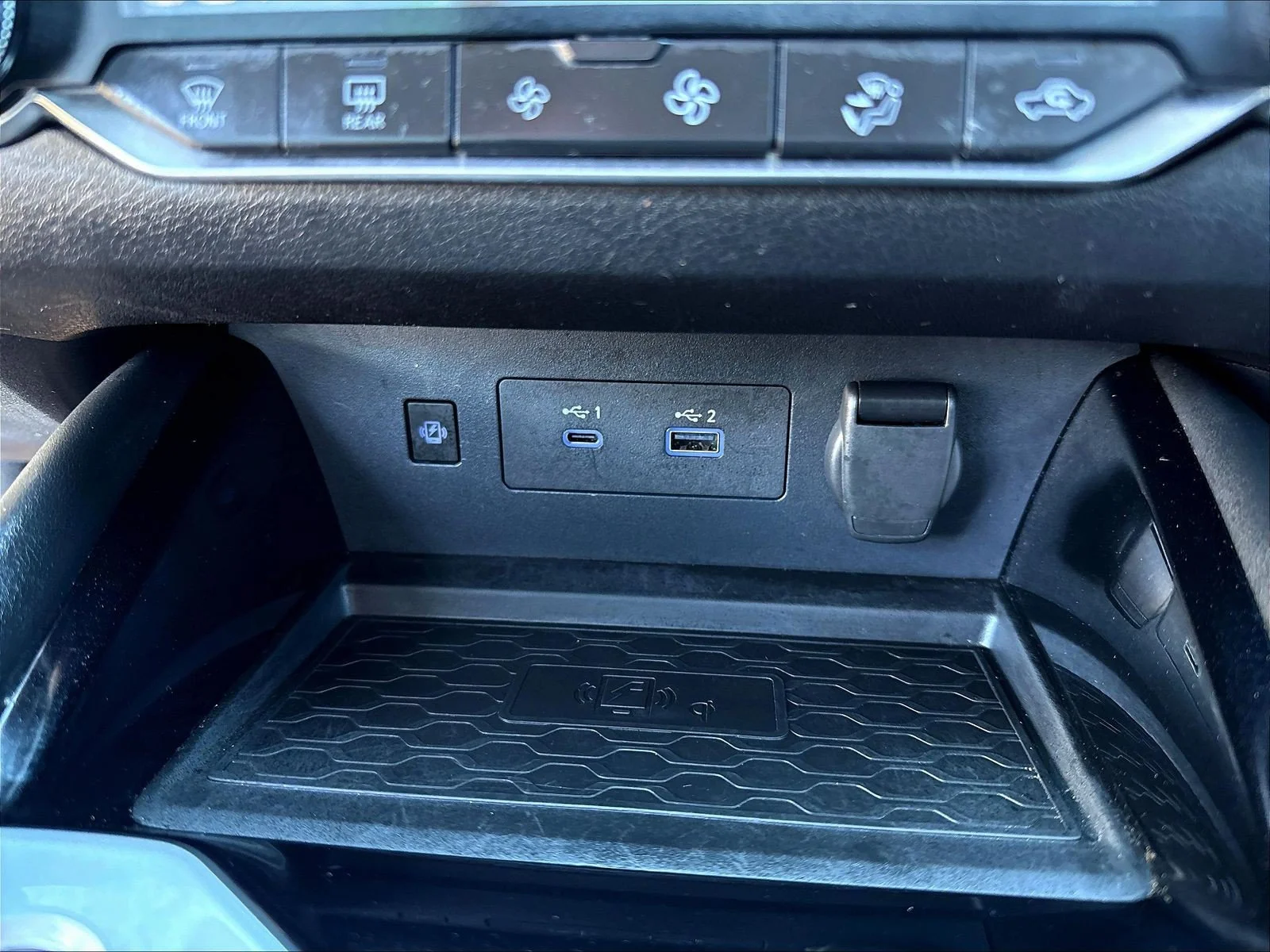 Certified Used 2023 Gun Metallic Nissan 2.5 SL image 18