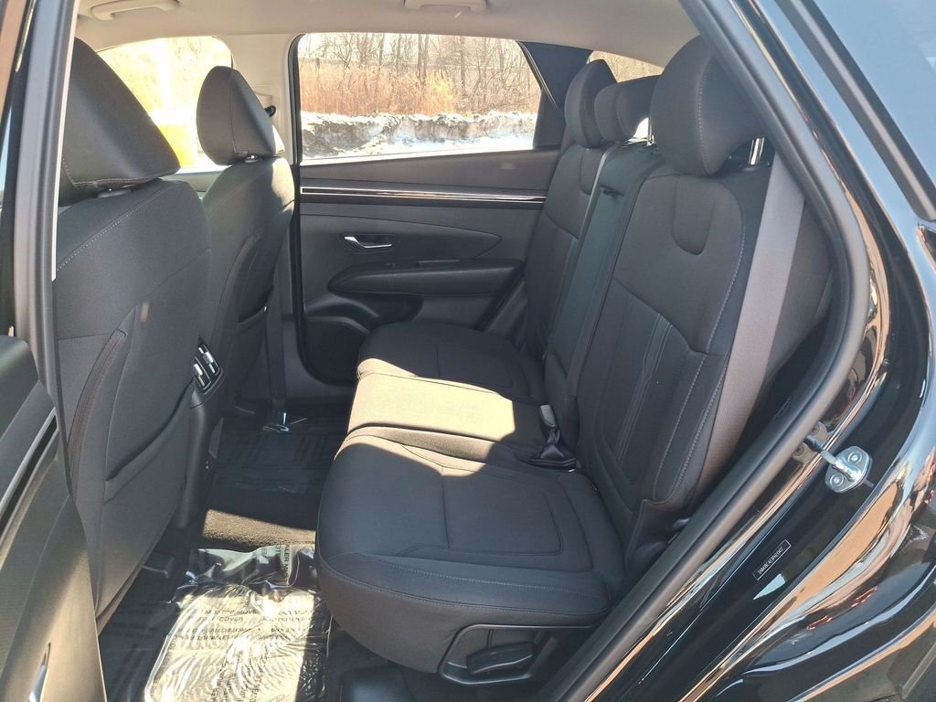 Used 2023 Black Hyundai SEL image 23