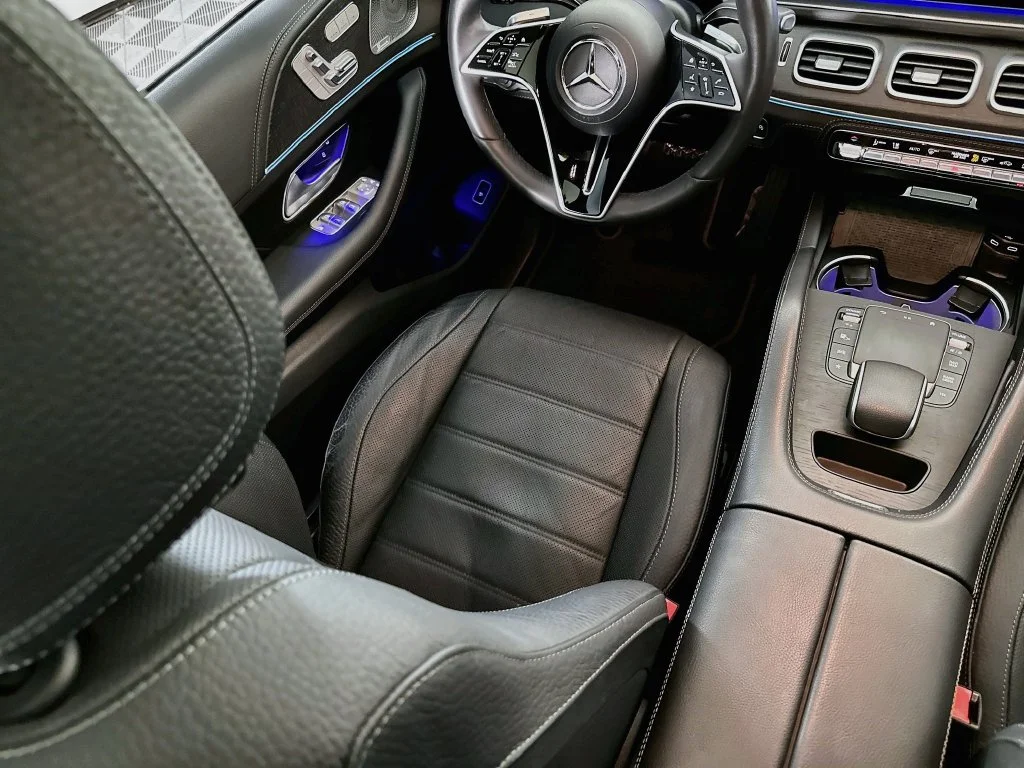 Used 2024 Gray Mercedes-Benz GLE 450 image 21