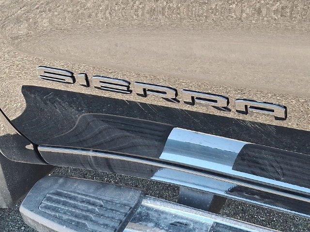 New 2026 Onyx Black GMC SLT image 25