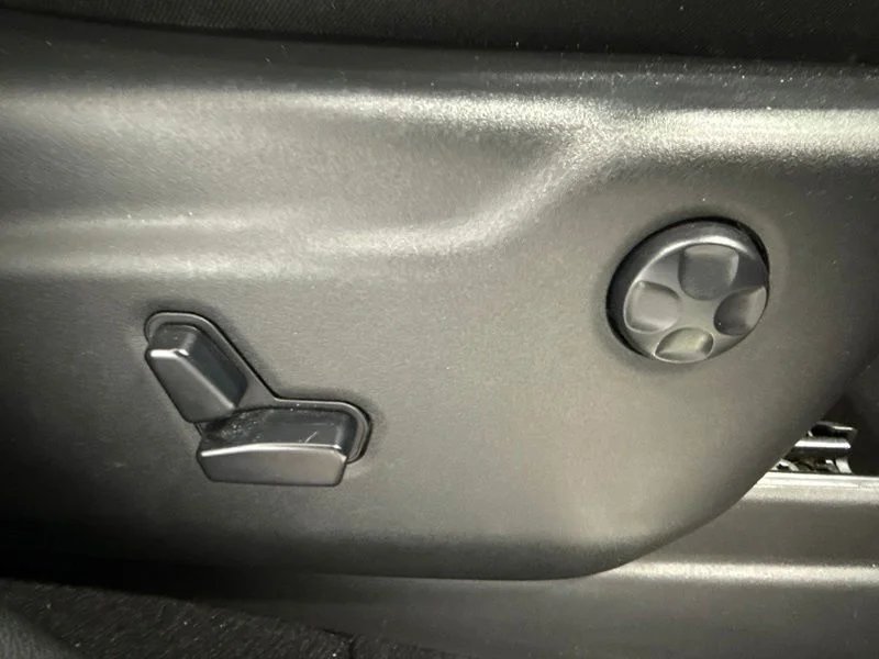 Used 2020 Red Jeep Limited image 14