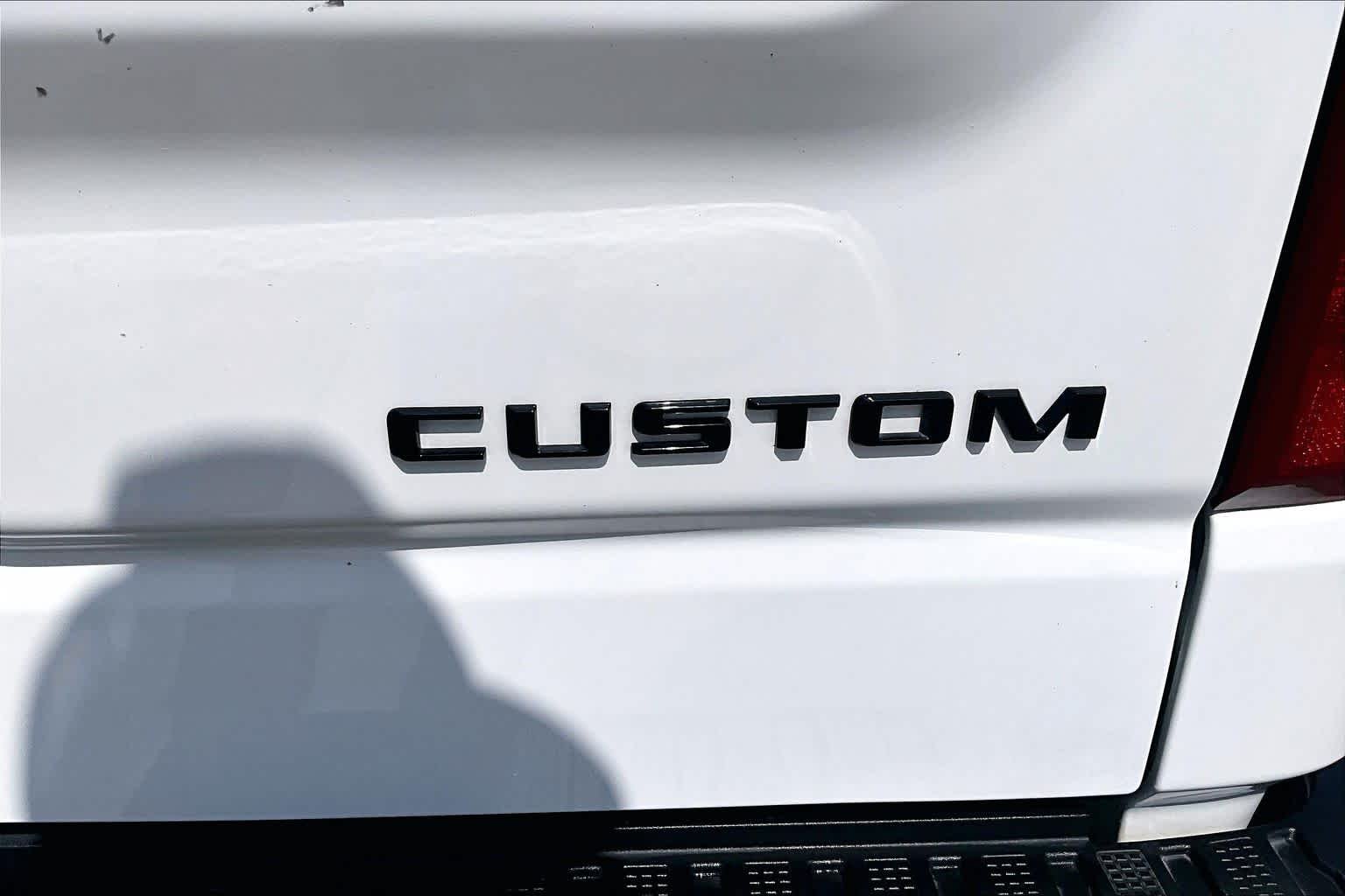 Used 2024 Summit White Chevrolet Custom image 10