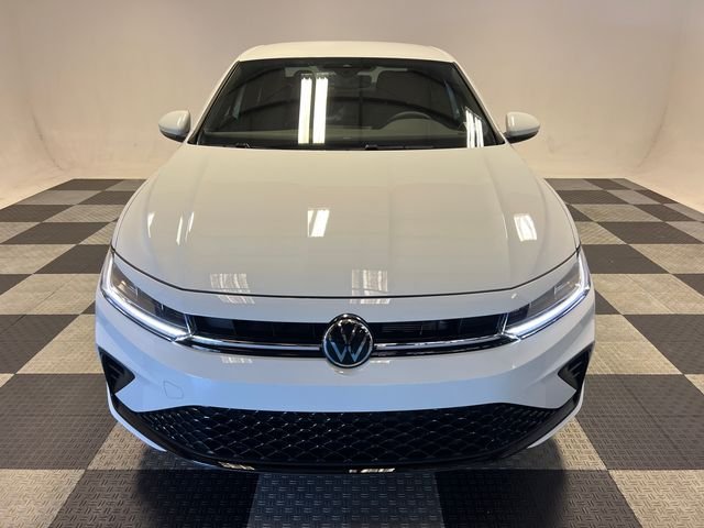 New 2026 White Volkswagen 1.5T Sport image 2