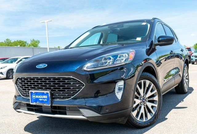 Used 2021 Blue Metallic Ford Titanium image 1