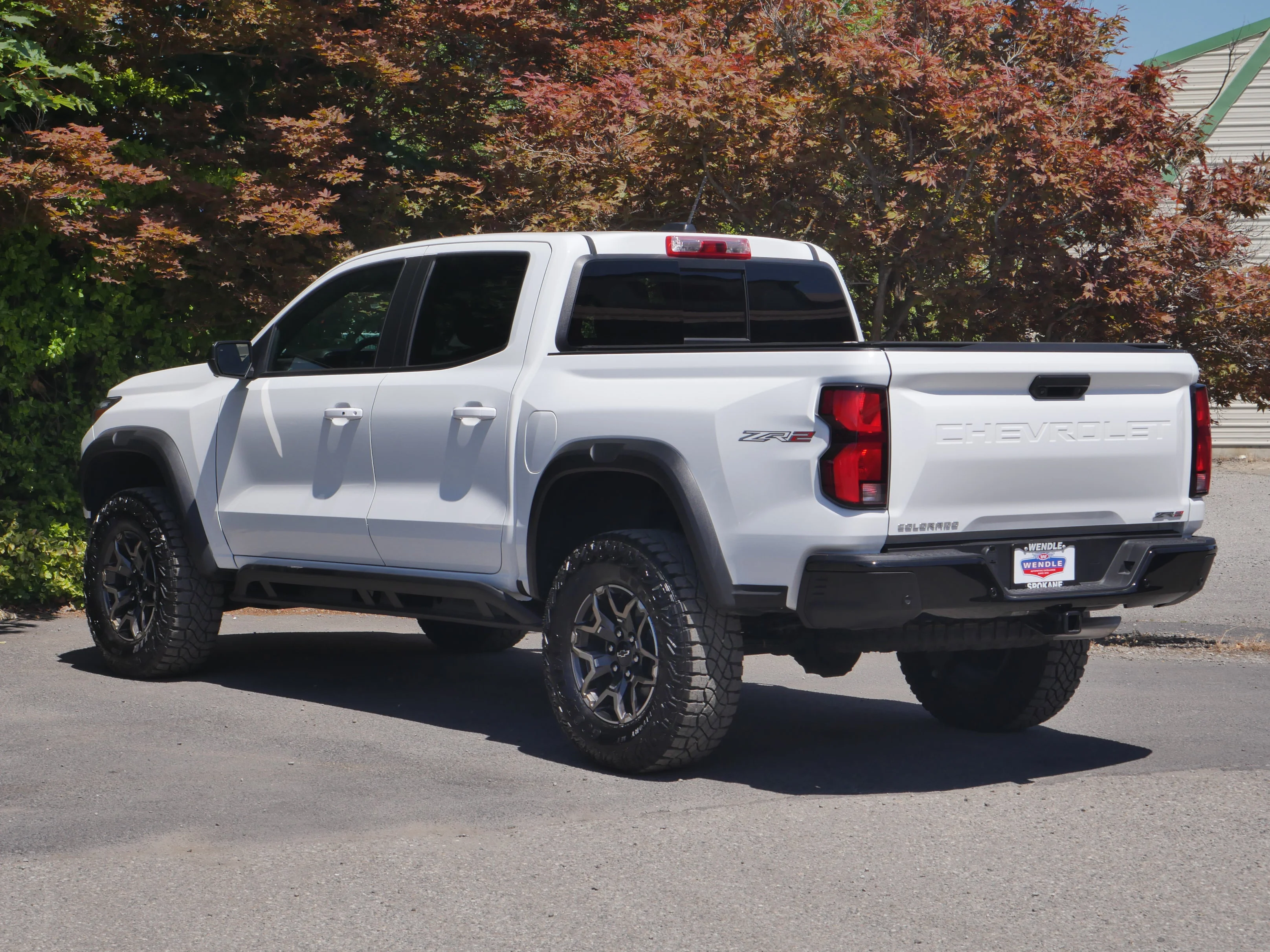Used 2024 Summit White Chevrolet 4WD ZR2 image 10