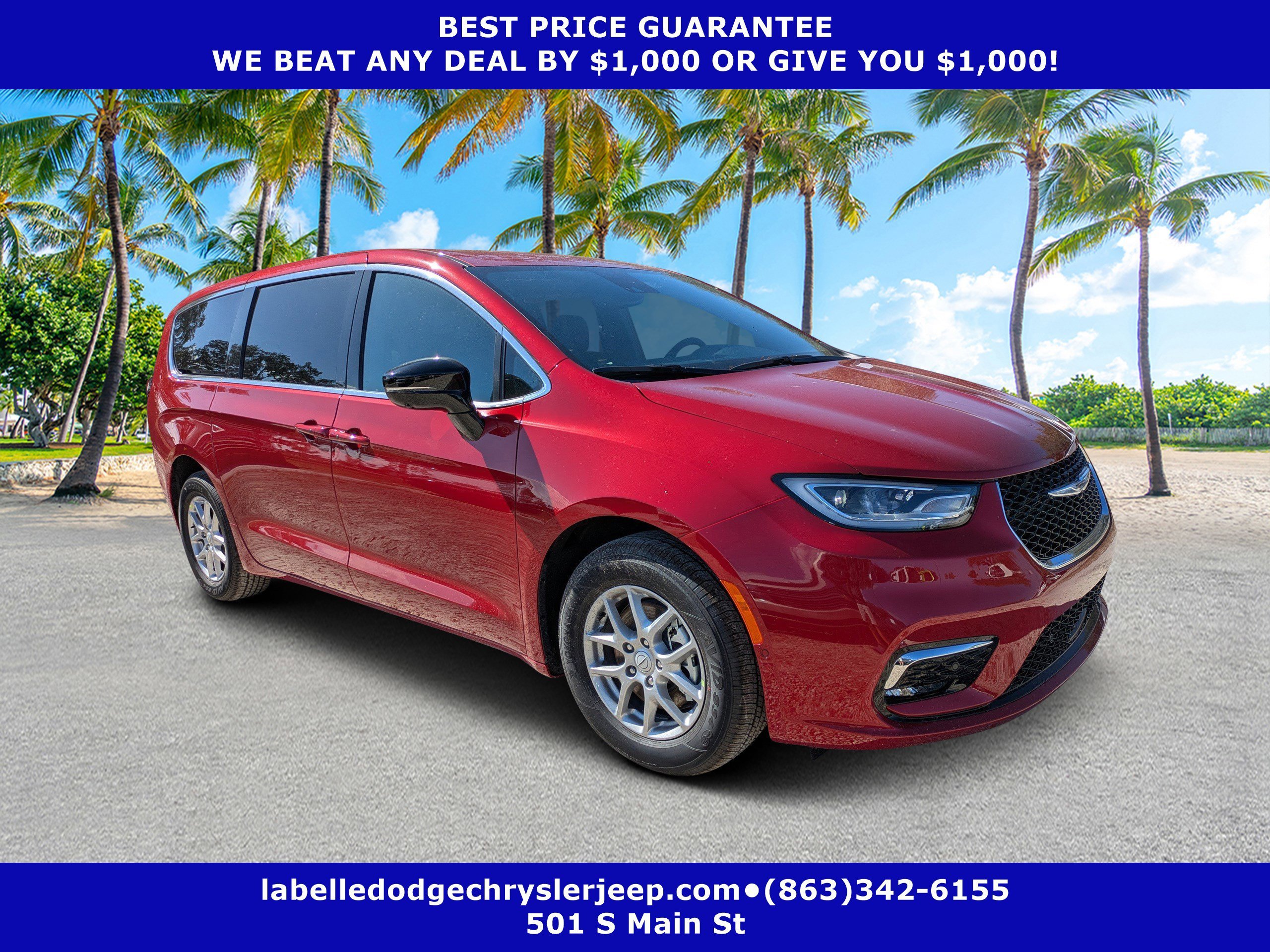 2026 Chrysler Pacifica Select's photo