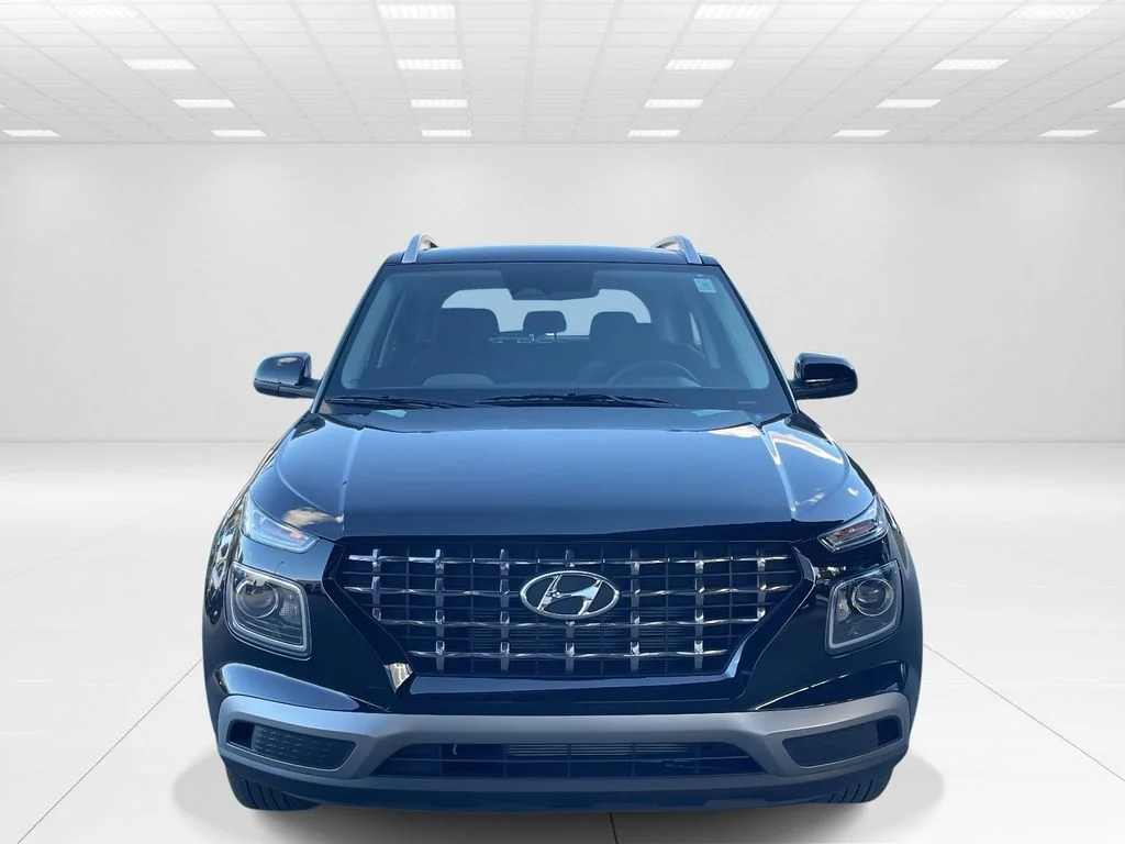New 2026 Black Hyundai SEL image 2