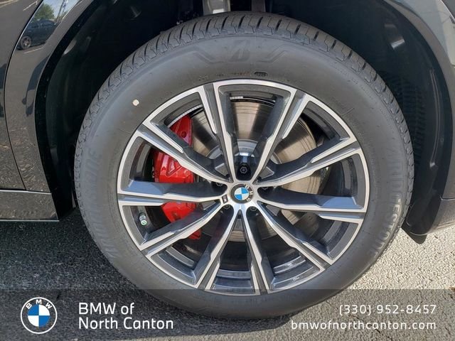 2027 BMW X6 M60i - Photo 27