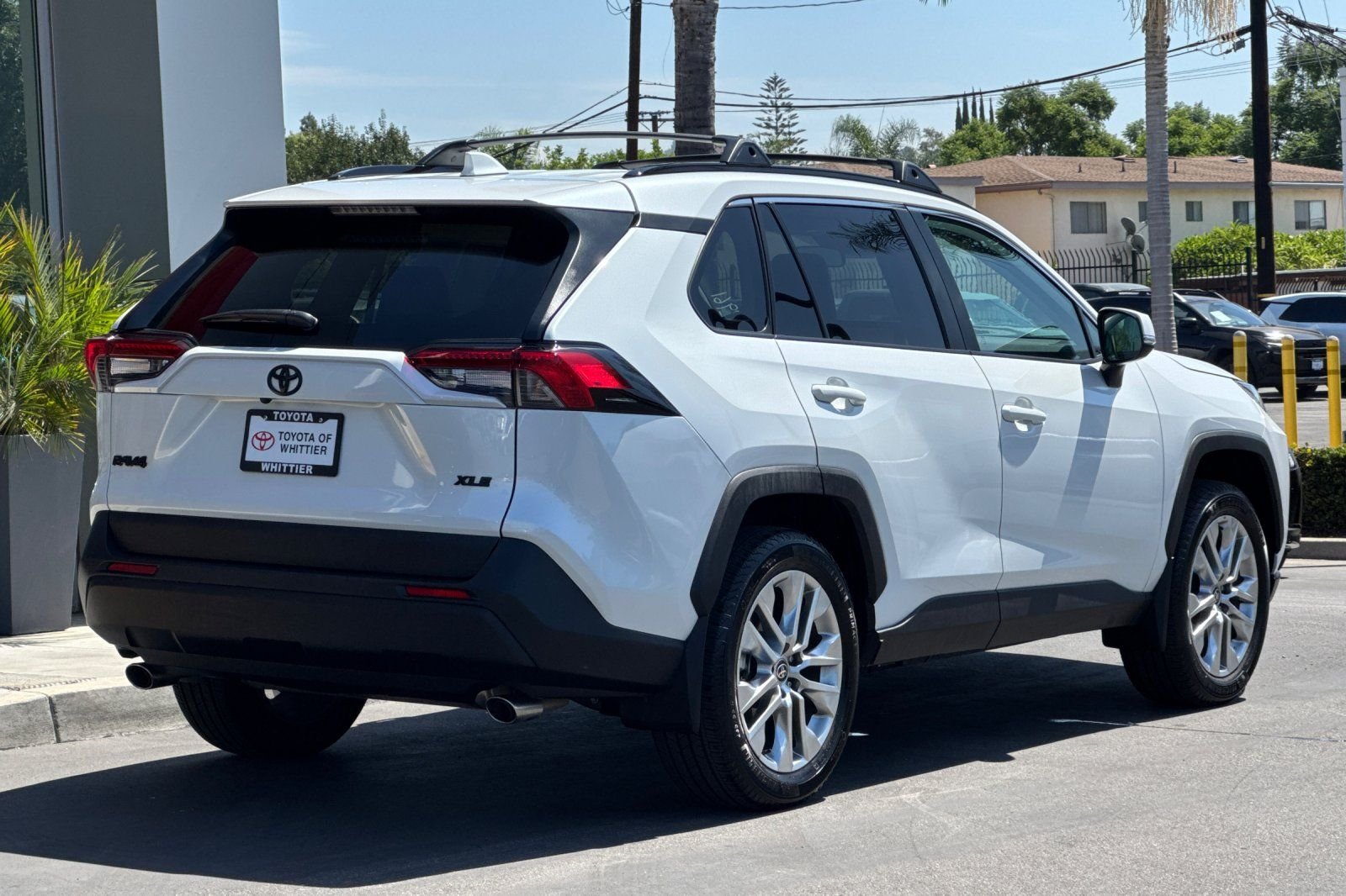 Certified Used 2025 Beige Toyota XLE Premium image 5