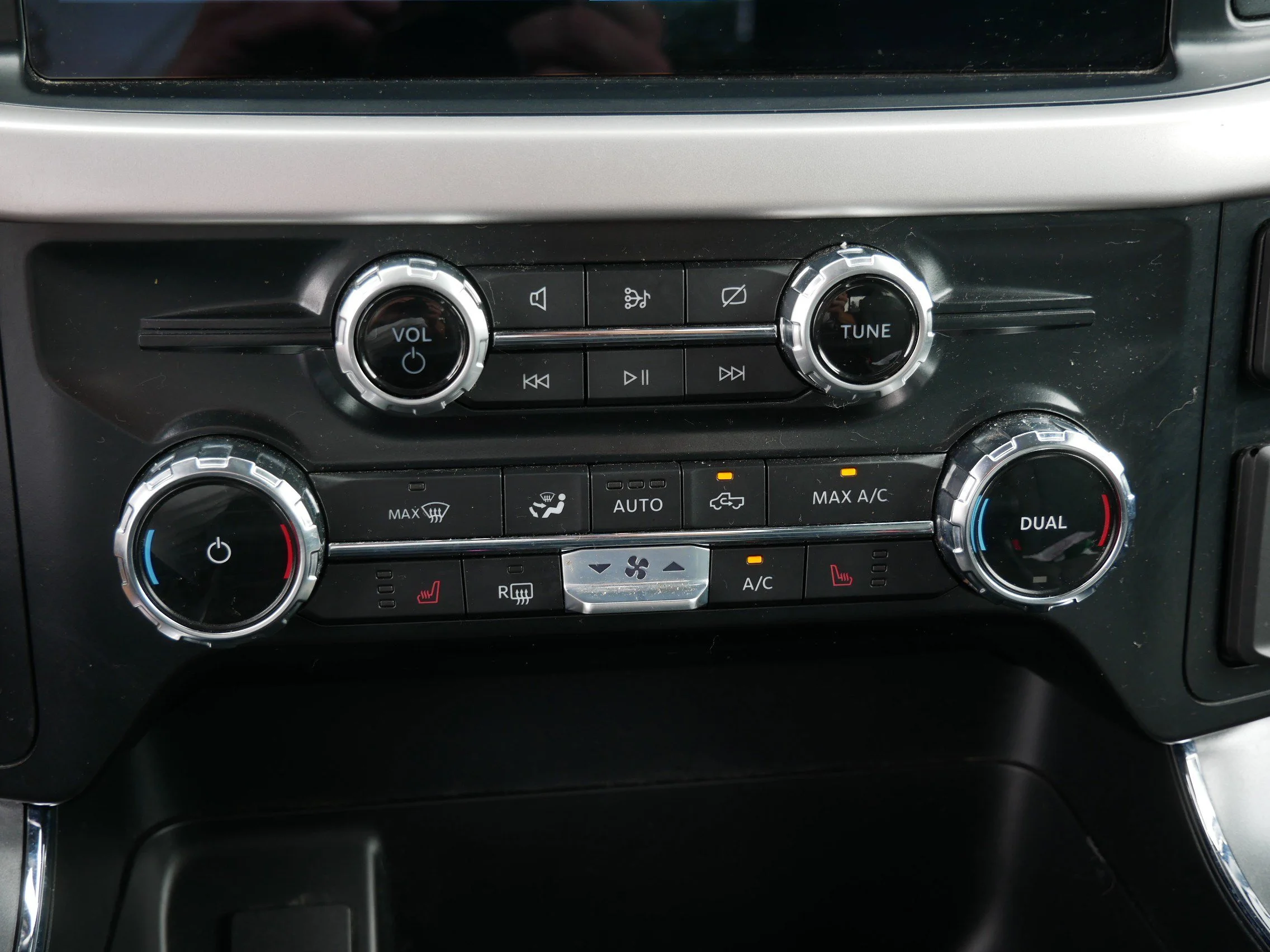 Used 2024 Sterling Gray Metallic Chevrolet RST image 55