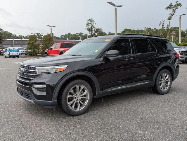 Certified Used 2022 Black Metallic Ford XLT image 7