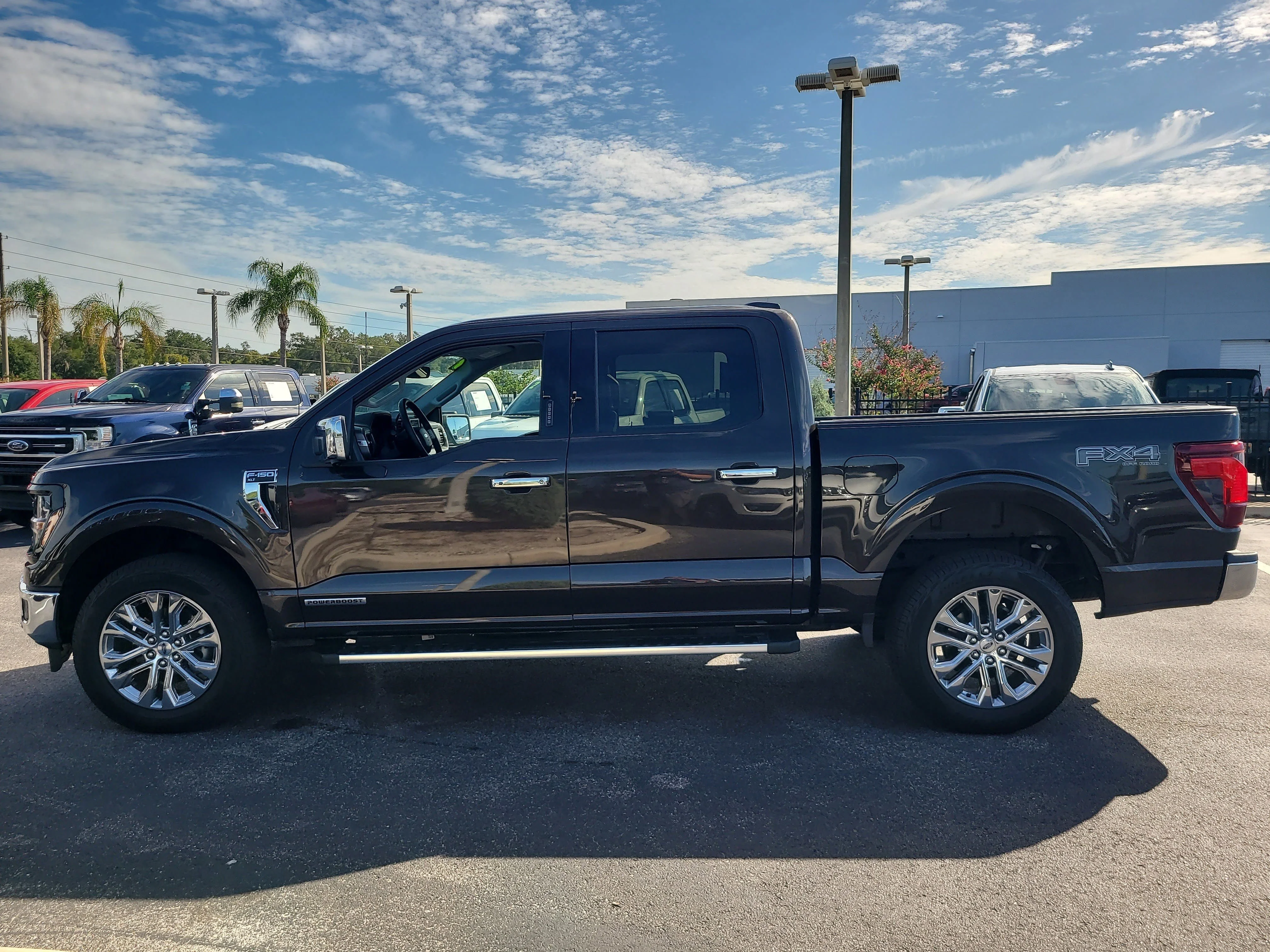 Used 2024 Bronze Metallic Ford XLT image 7