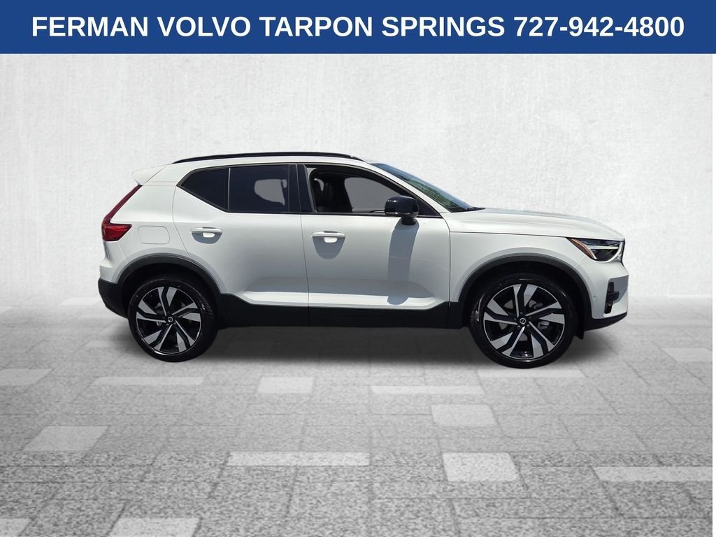 New 2026 Crystal White Volvo Plus image 10