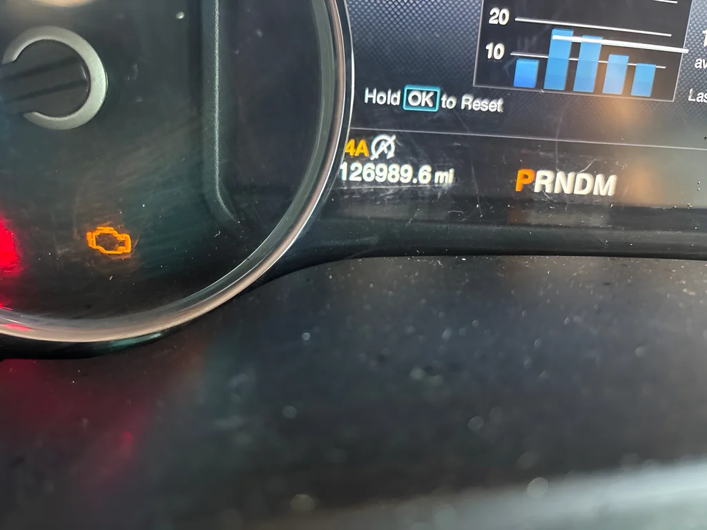 Used 2018 Ruby Red Metallic Ford Lariat image 13