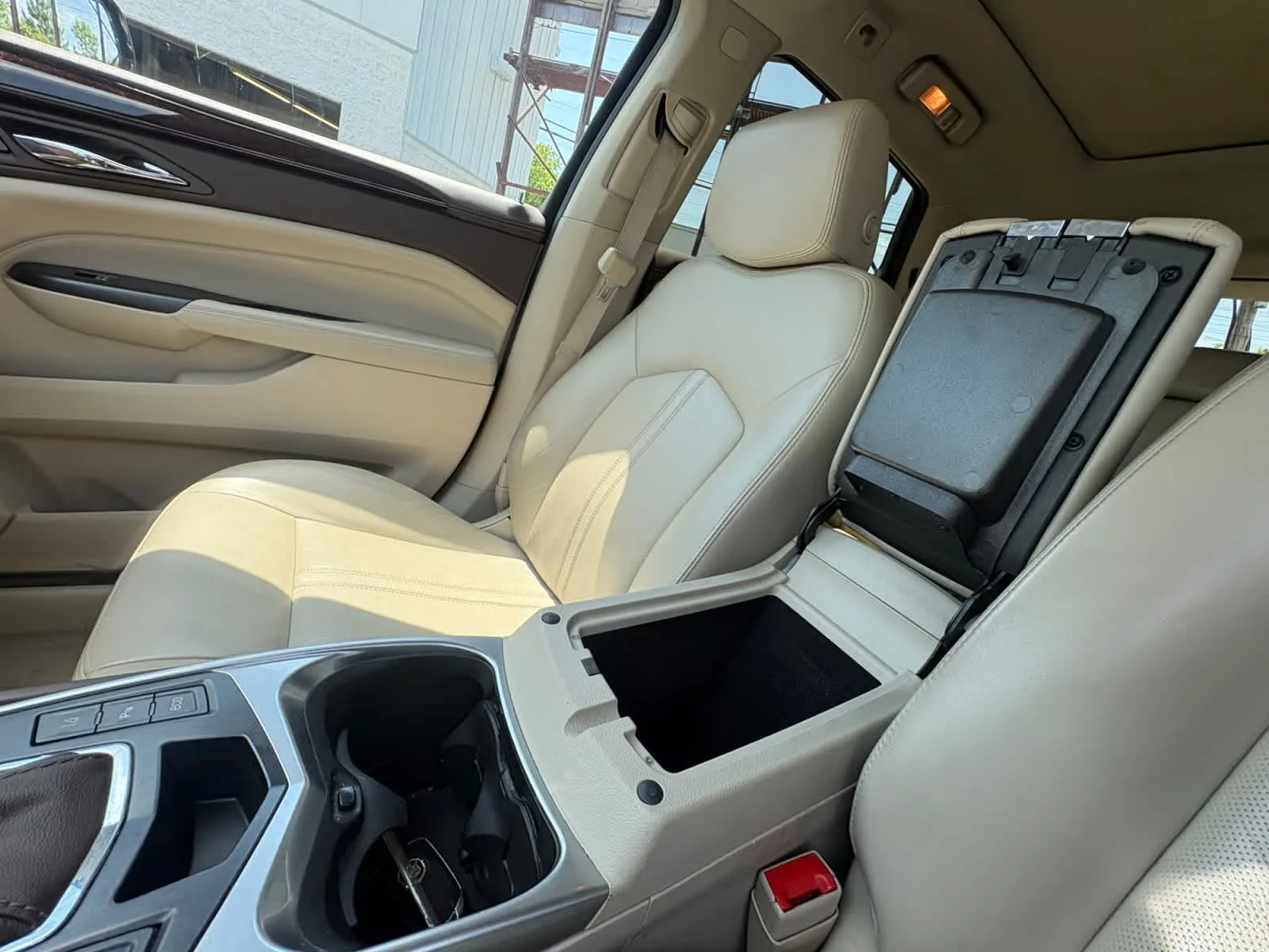 Used 2015 Silver Coast Metallic Cadillac Luxury Collection image 28