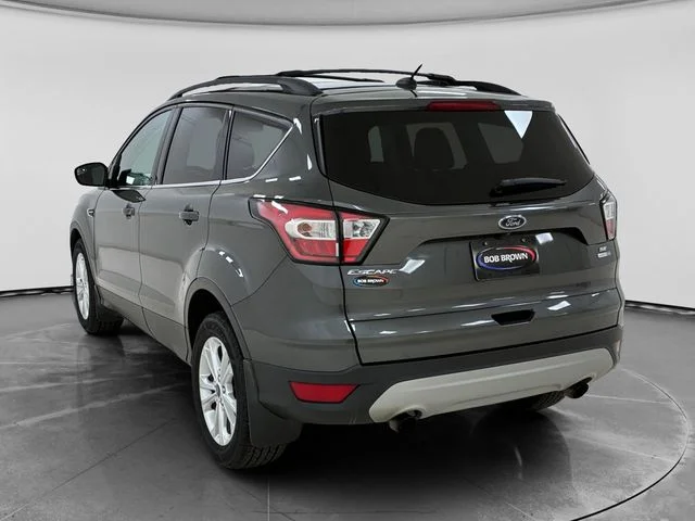 Used 2018 Gray Ford SE image 5