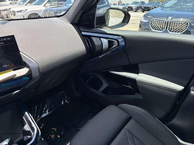 New 2026 Black Sapphire Metallic BMW 30 xDrive image 21