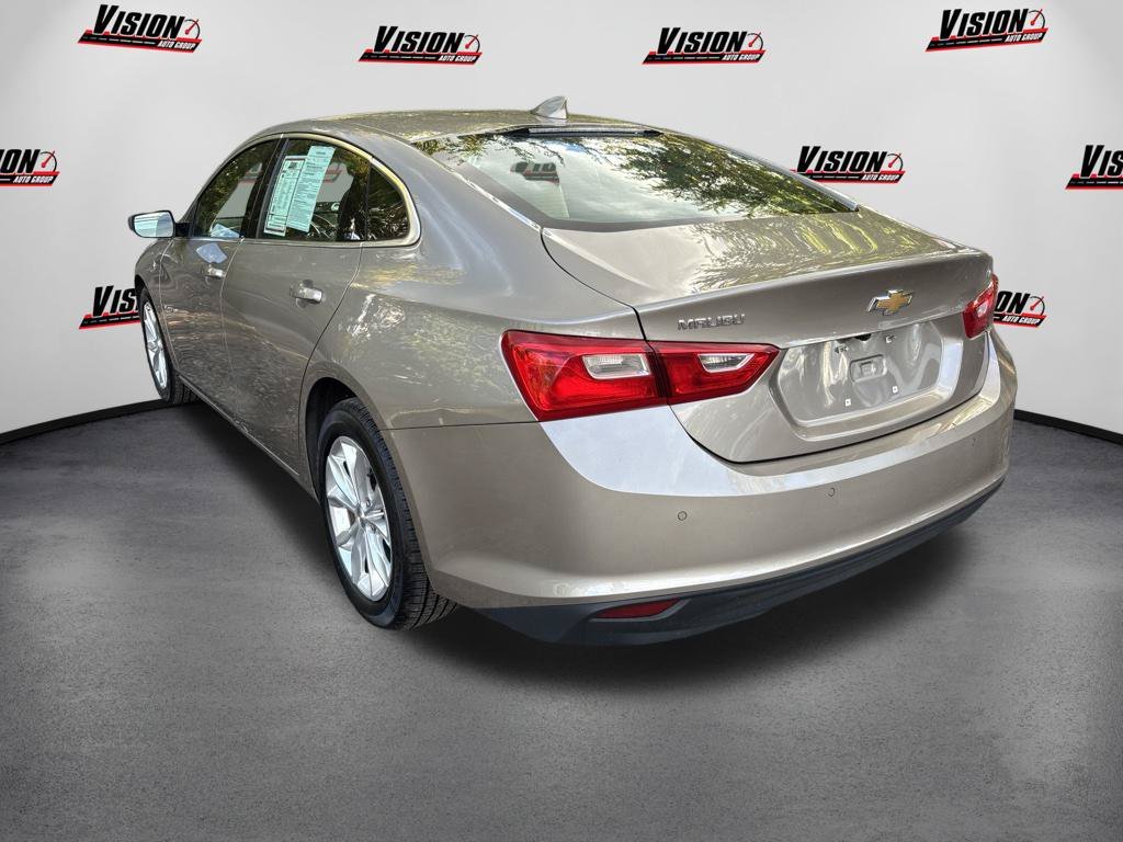 Used 2024 Gray Chevrolet LT image 7