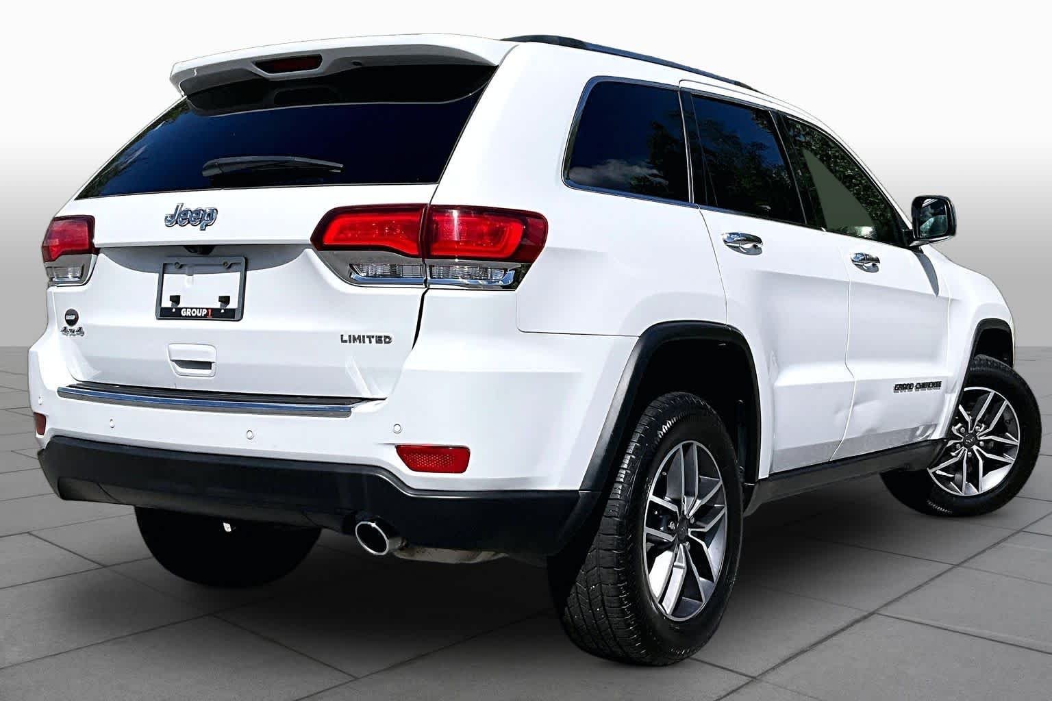 Used 2021 Bright White Clearcoat Jeep Limited image 13