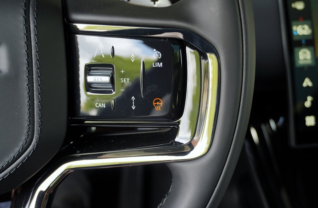 2025 LAND ROVER RANGE ROVER SPORT - Image 16