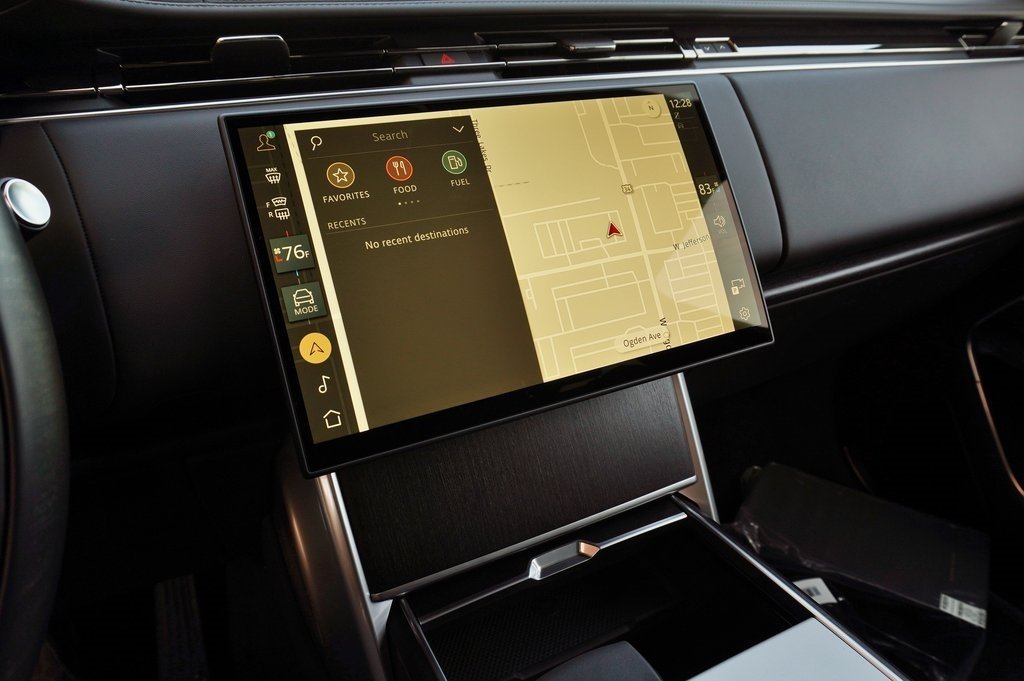 2026 LAND ROVER RANGE ROVER - Image 18