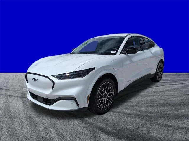 New 2026 Star White Metallic Tri-coat Ford Premium image 8
