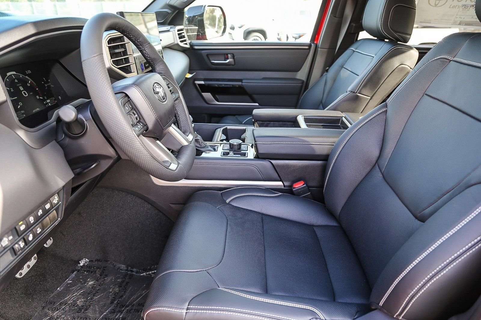 2026 Toyota Tundra Limited - Photo 17