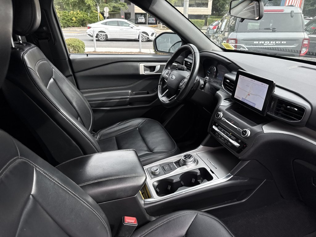 Used 2020 Gray Ford XLT image 27