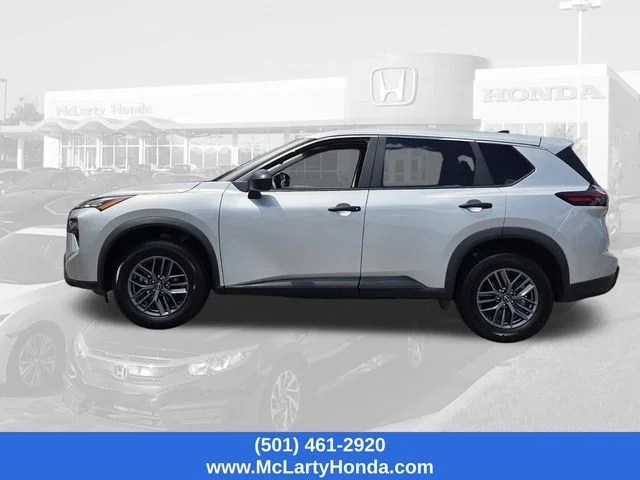 Used 2024 Silver Nissan S image 2