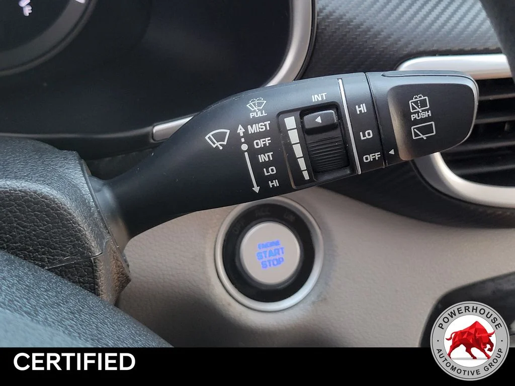 Used 2021 Gray Hyundai Value image 29