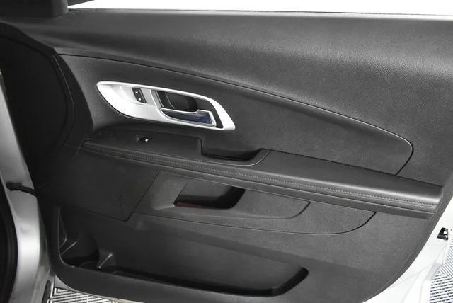 Used 2017 Silver Chevrolet LT image 14