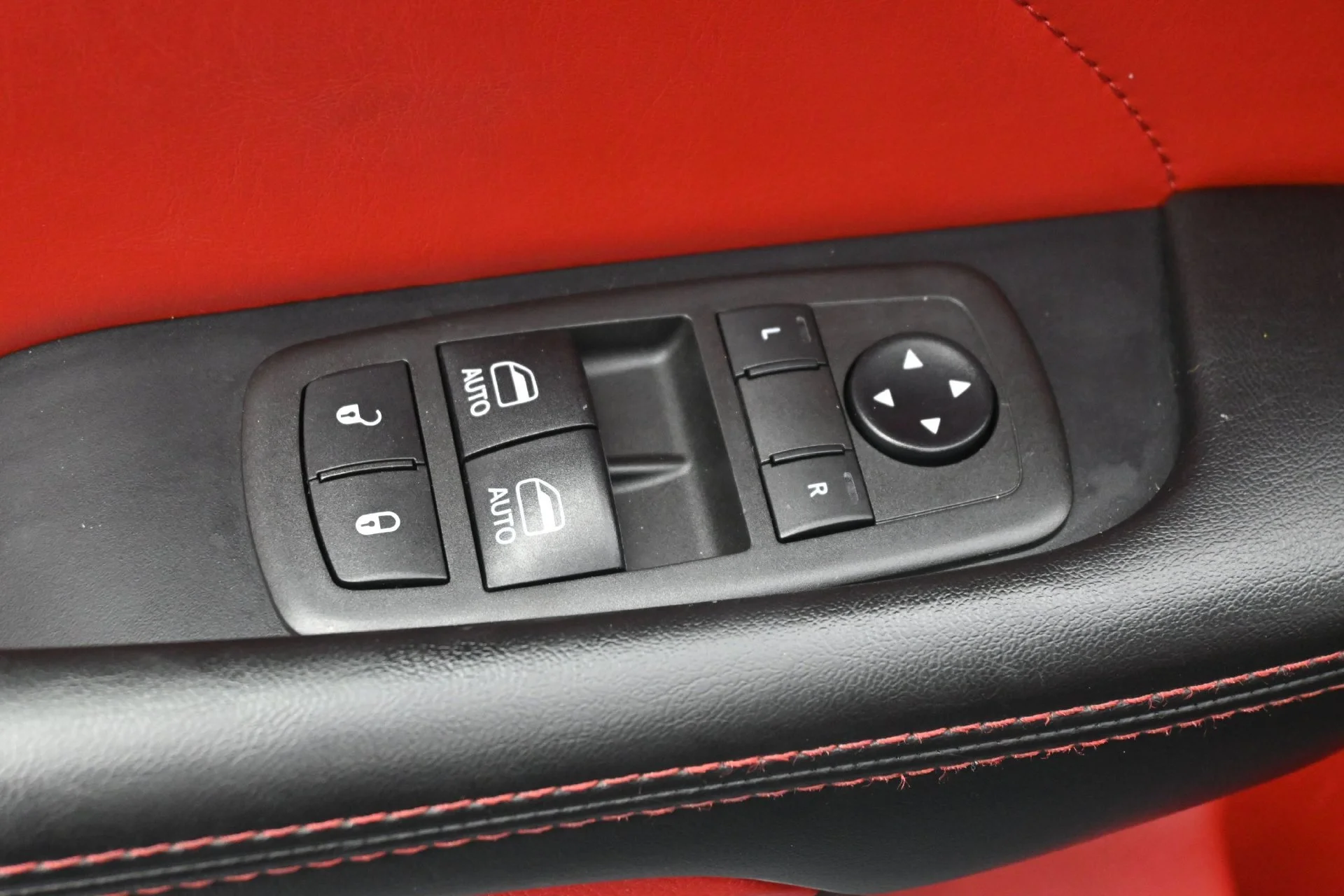 Used 2021 Pitch Black Clearcoat Dodge R/T Scat Pack image 18