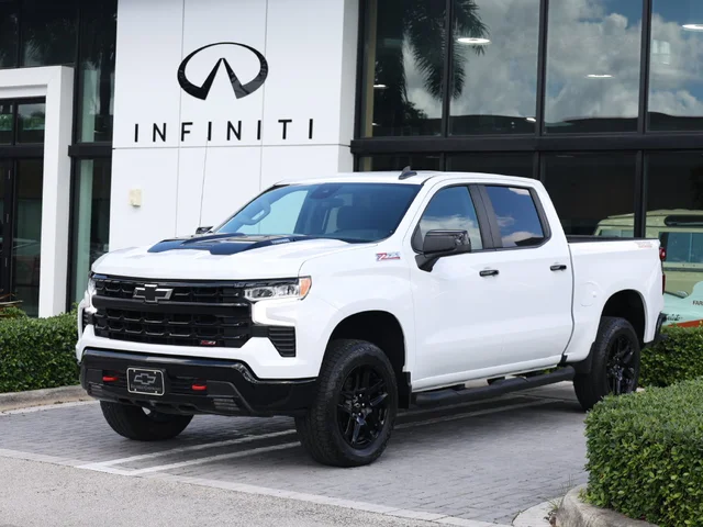2025 Chevrolet Silverado 1500 LT Trail Boss