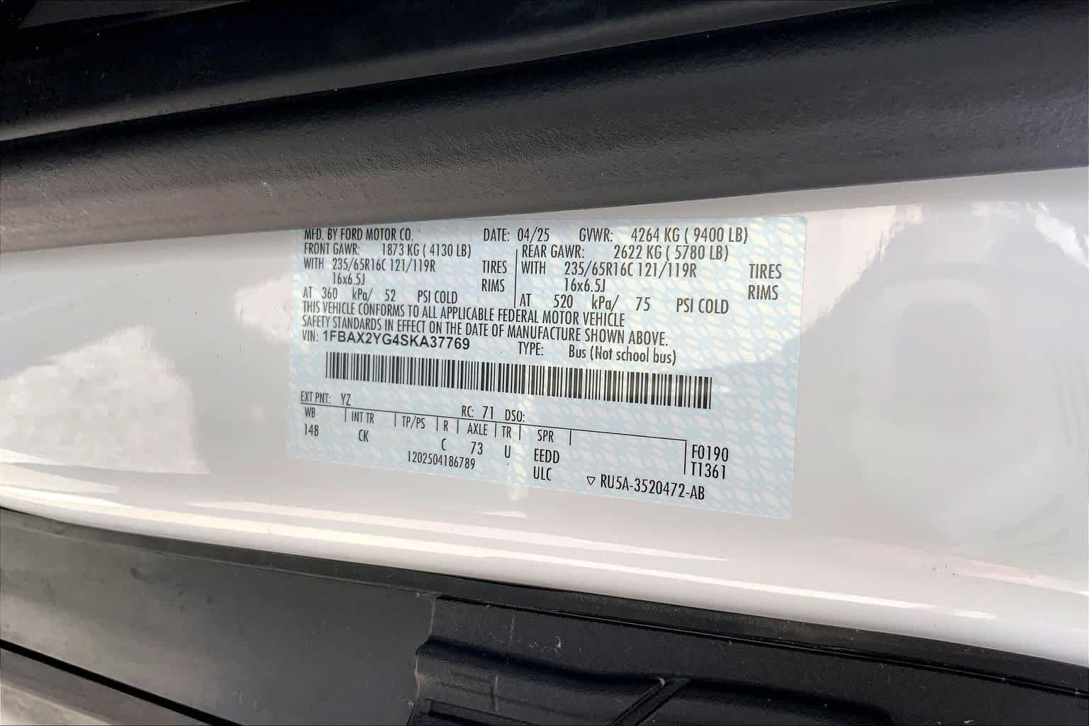 Used 2025 Oxford White Ford XLT image 35