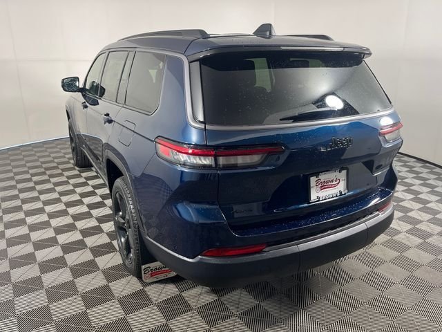 New 2026 Fathom Blue Pearl-Coat Exterior Paint Jeep Limited image 3