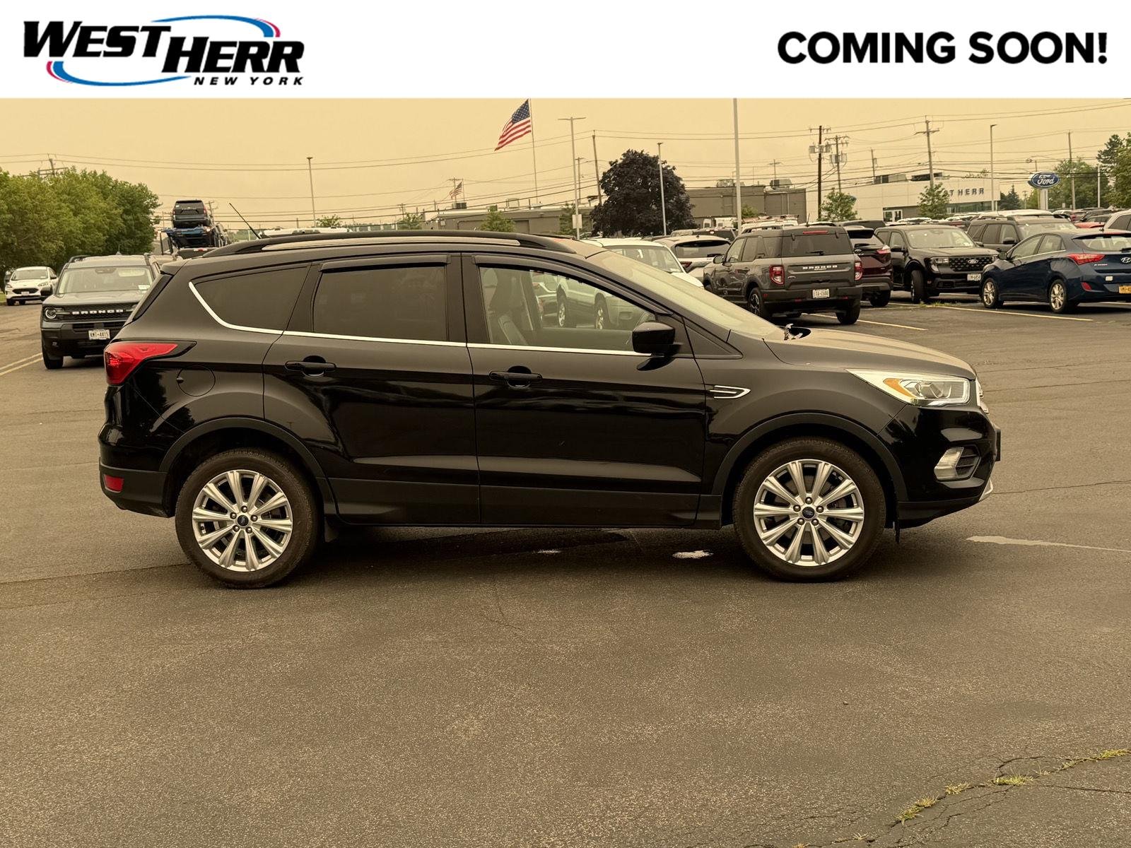 Used 2019 Agate Black Ford SEL image 1