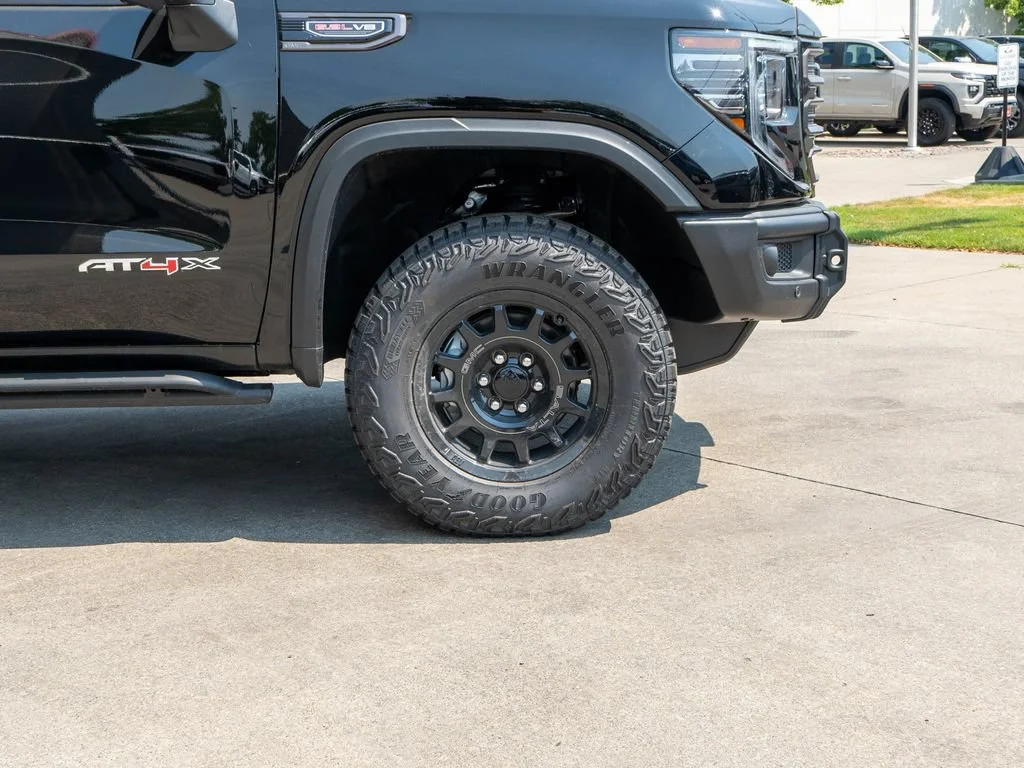 New 2026 Onyx Black GMC AT4X image 36