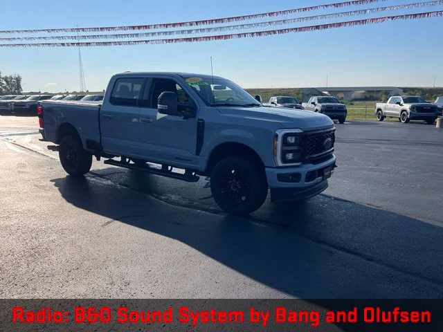 Used 2025 Gray Ford Lariat image 10
