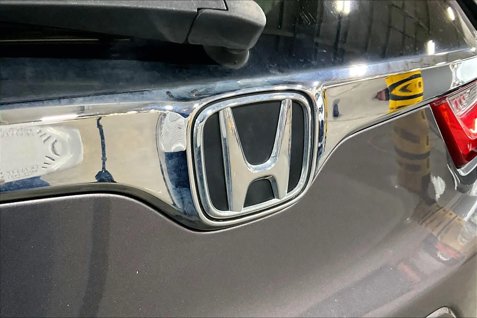 Used 2018 Modern Steel Metallic Honda EX image 31