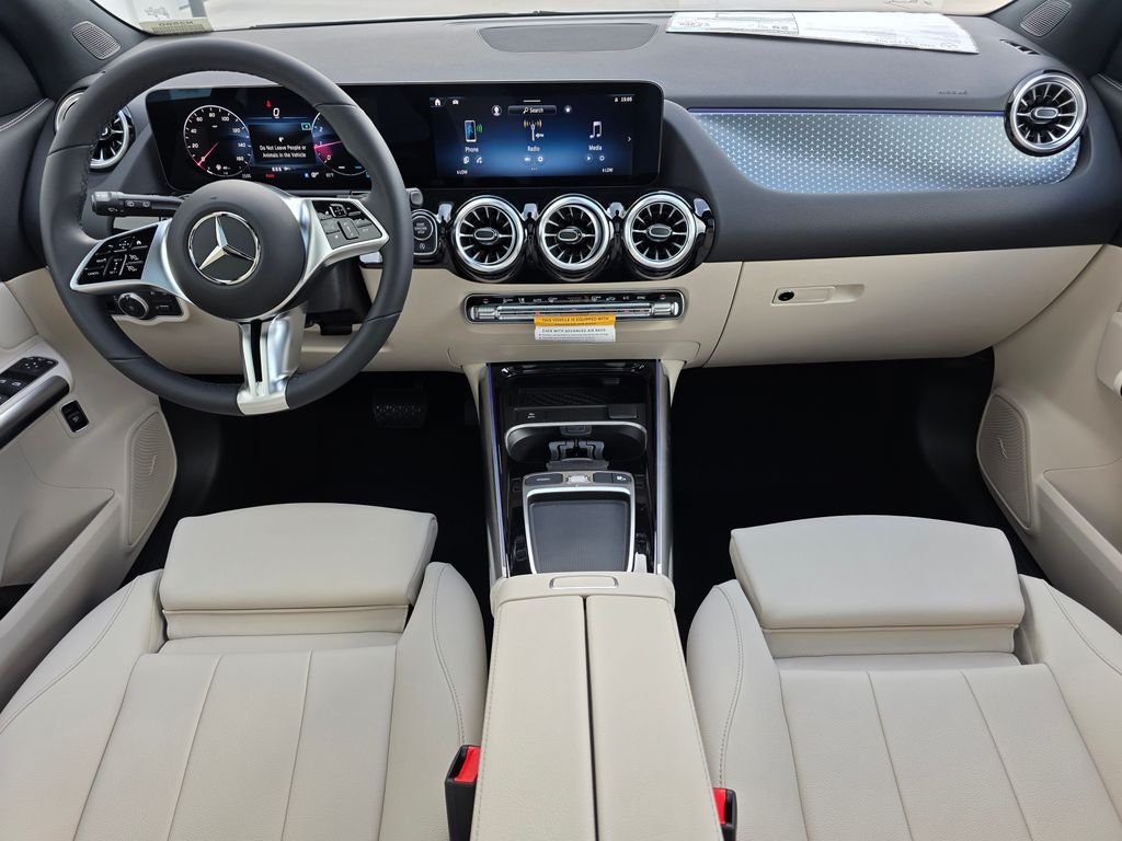 New 2026 Polar White Mercedes-Benz GLA 250 image 21