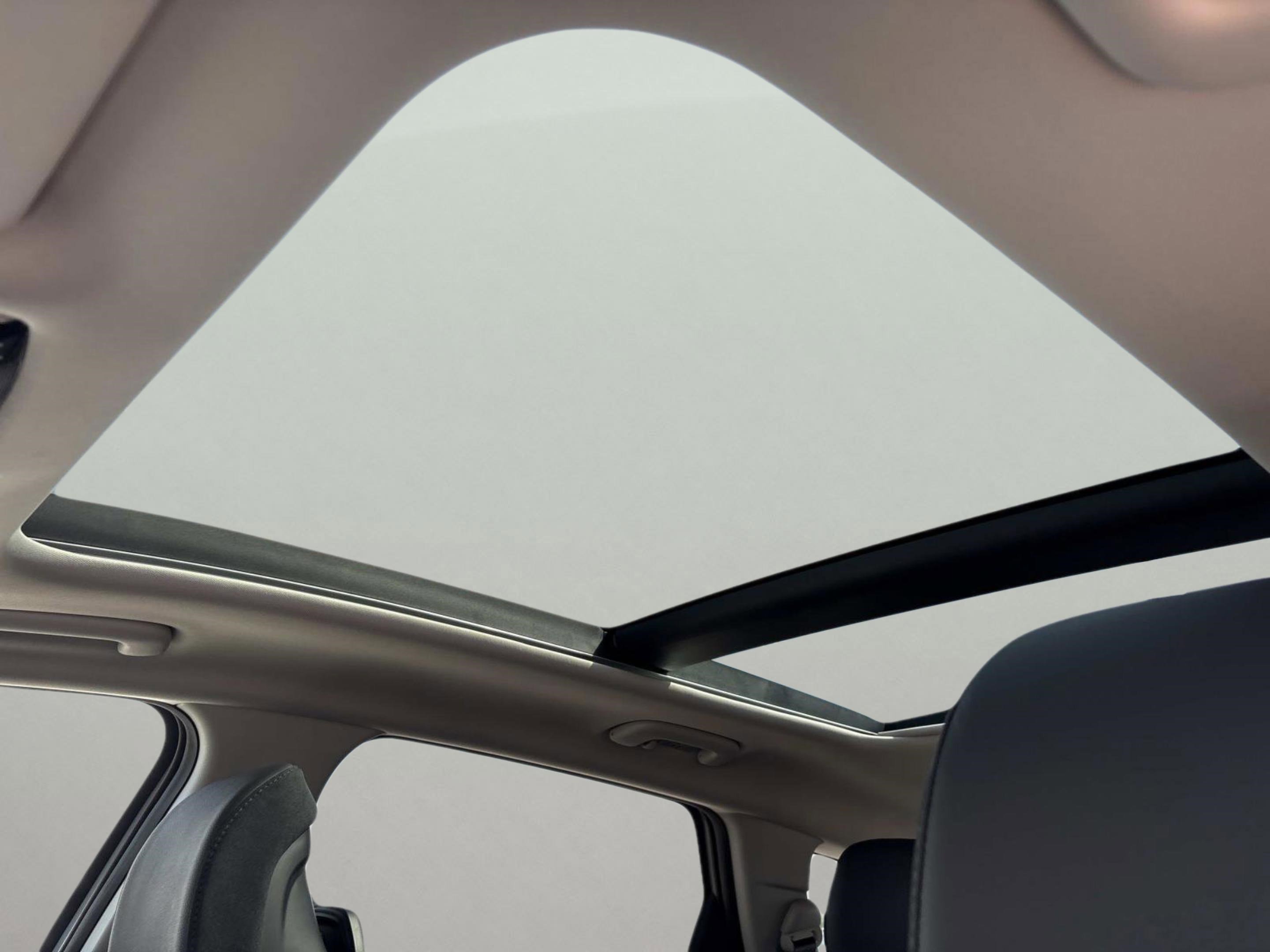 New 2026 Wolf Gray Kia SX-Prestige image 22
