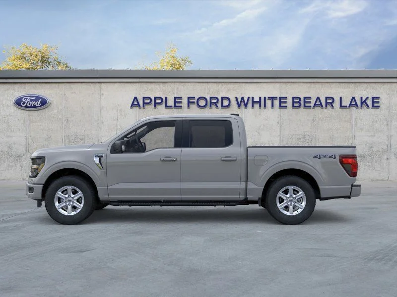 New 2026 White Ford XLT image 3