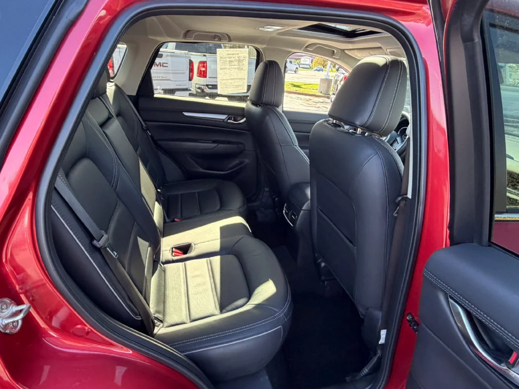 2025 Mazda CX-5 S Preferred package - Photo 15