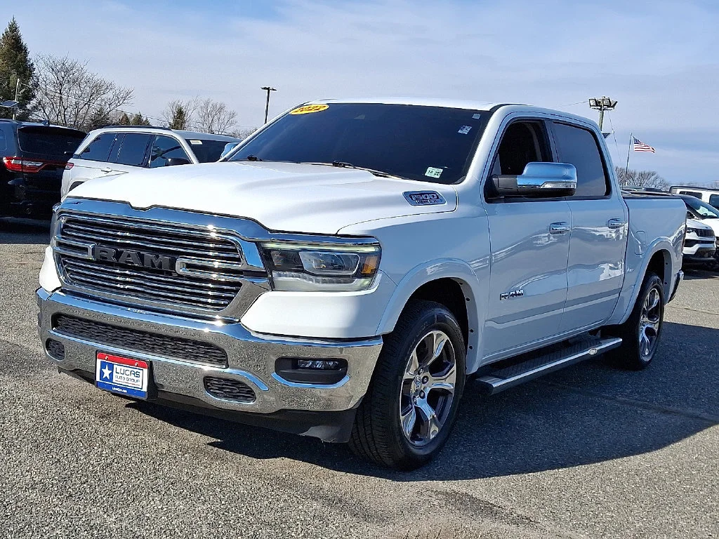 Used 2022 Bright White Clearcoat Ram Laramie image 5