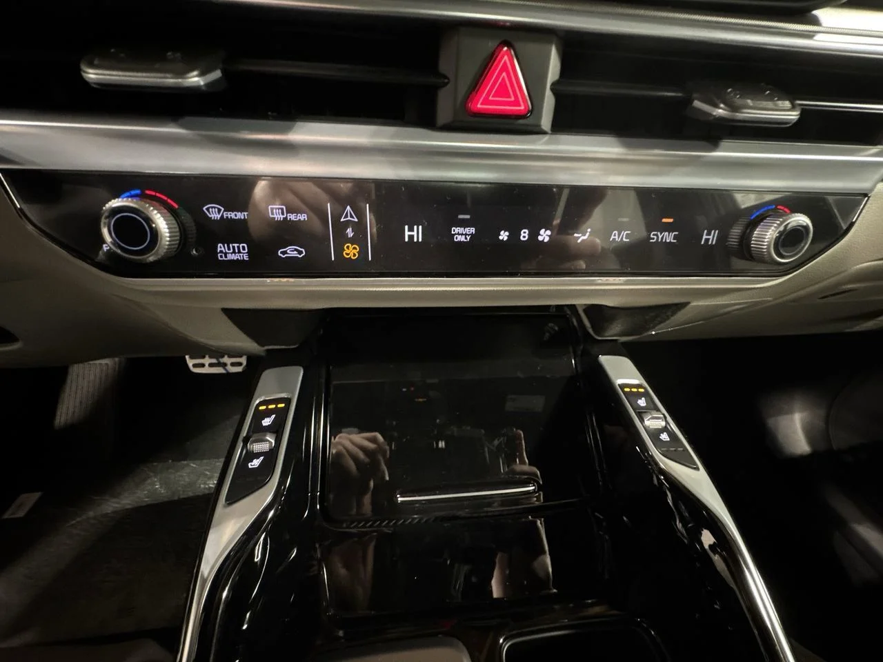 New 2026 Steel Gray Kia X-Line SX Prestige image 24