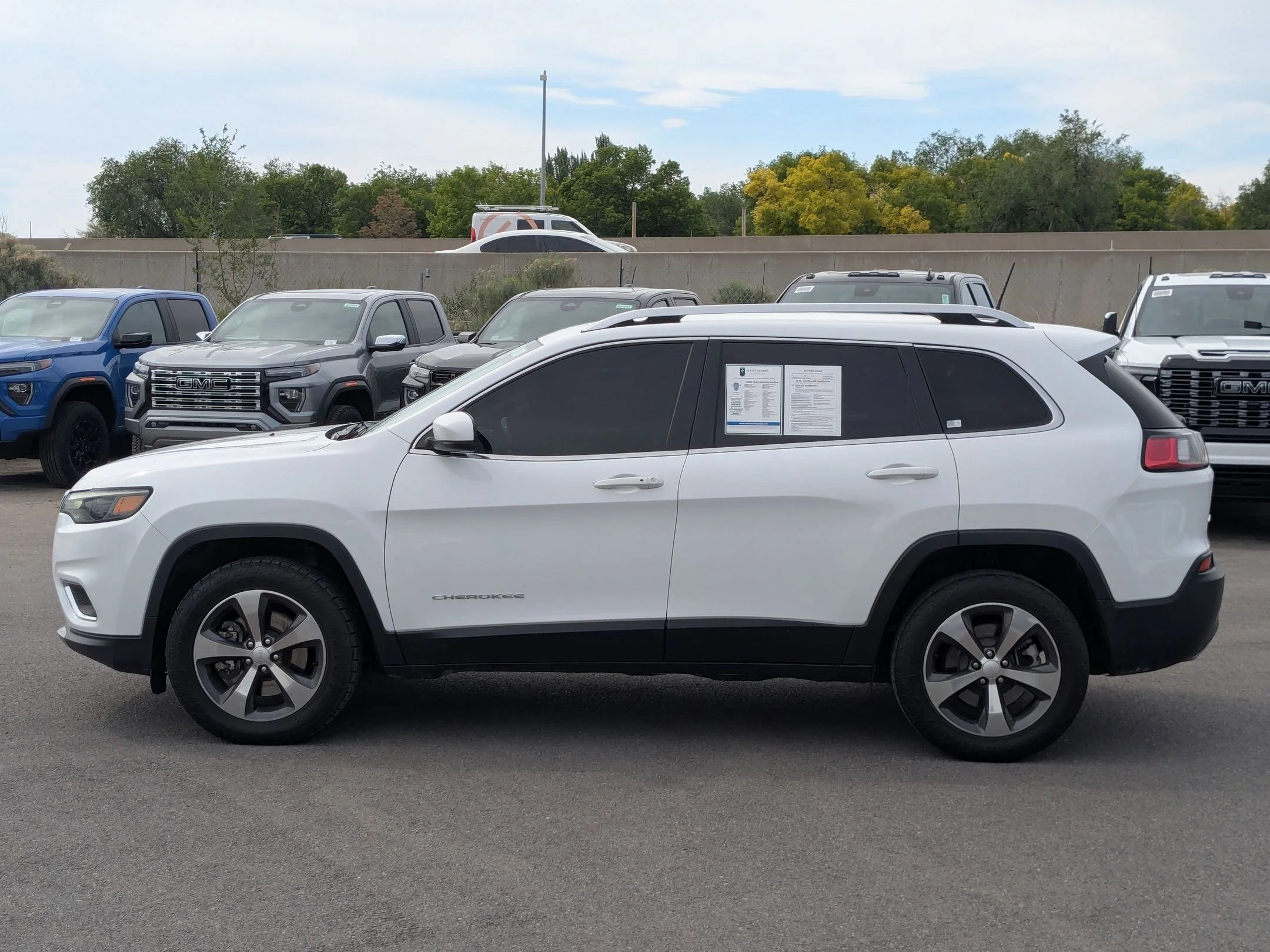 Used 2020 Bright White Clearcoat Jeep Limited image 3