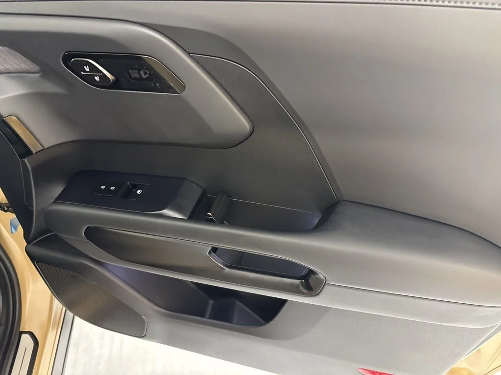 New 2027 Terrain Brown Matte Kia X-Line SX Prestige image 16