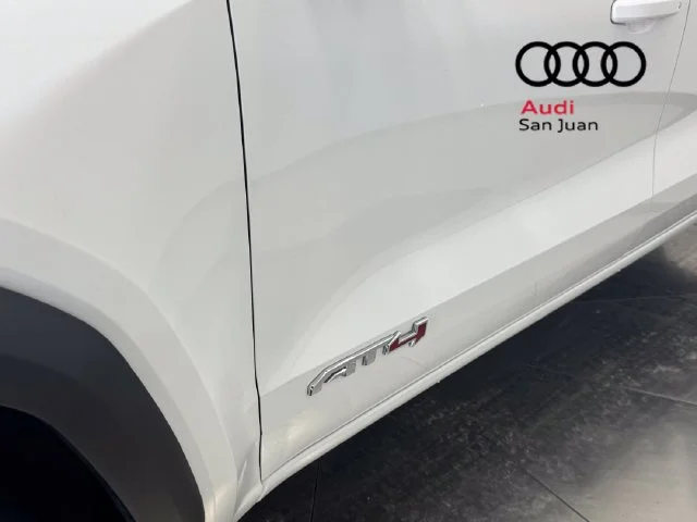Used 2023 White GMC AT4 image 6