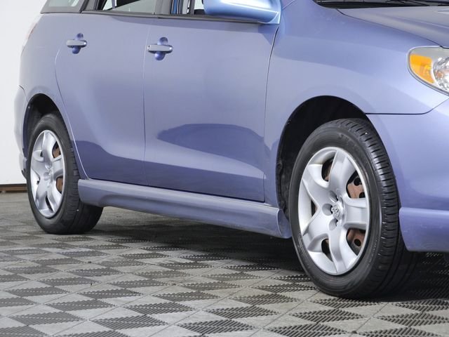Used 2005 Toyota Matrix XR with VIN 2T1KR32E25C388676 for sale in Shakopee, Minnesota