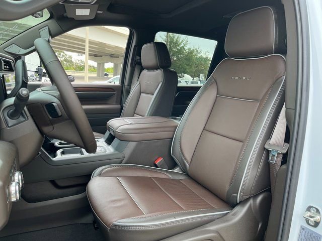2026 GMC Sierra 2500HD Denali - Photo 11